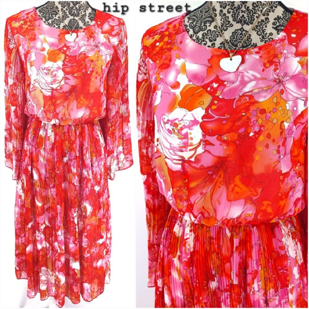 RYAN MICHELLE Dress Angel Sleeve Accordion Pleat Floral Chiffon Midi L